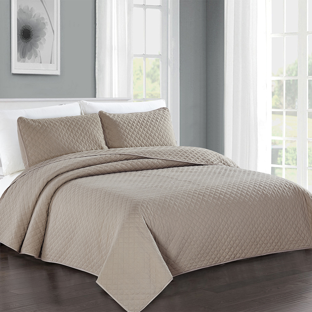 99,99% Polyester Festkörper 3 Stcs Quilt Bettdecke